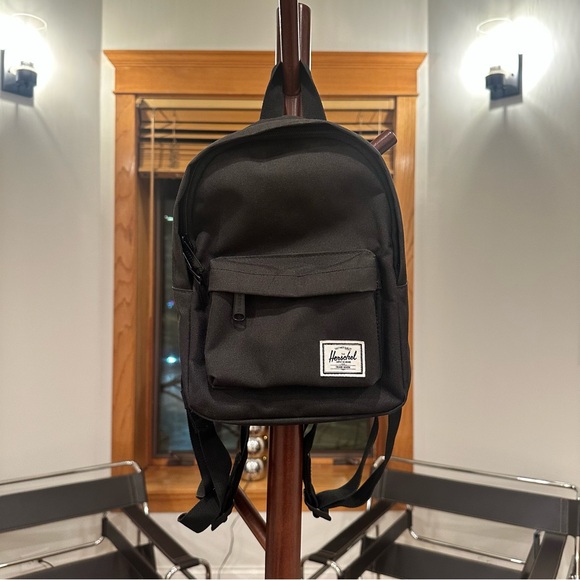Mini Herschel Backpack - Picture 1 of 2